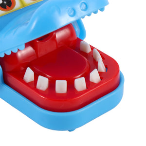 2020 Hot Sale New Creative Small Size Crocodile Mouth Dentist Bite Finger Game Funny Gags Toy For Kids Play Fun